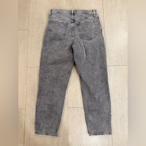Abercrombie & Fitch The Mom High Rise Jean - Picture 6 of 7